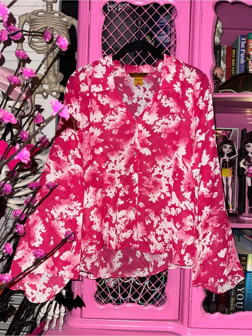 VTG Milano button up blouse size Medium